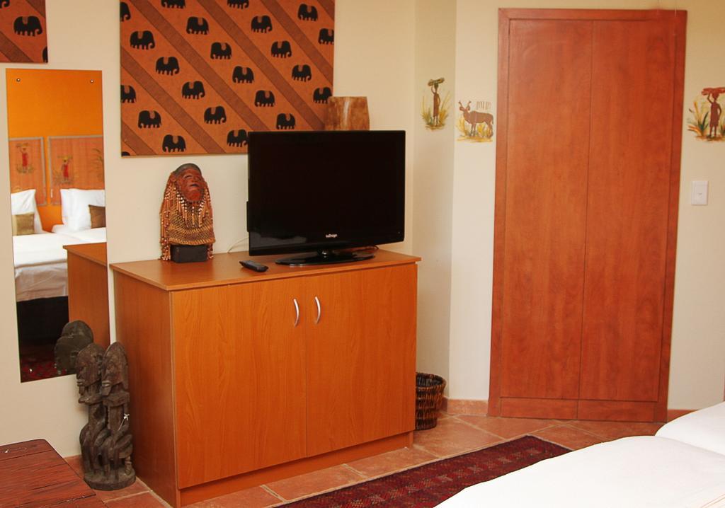 Golf And Garden Guesthouse Somerset West Eksteriør billede